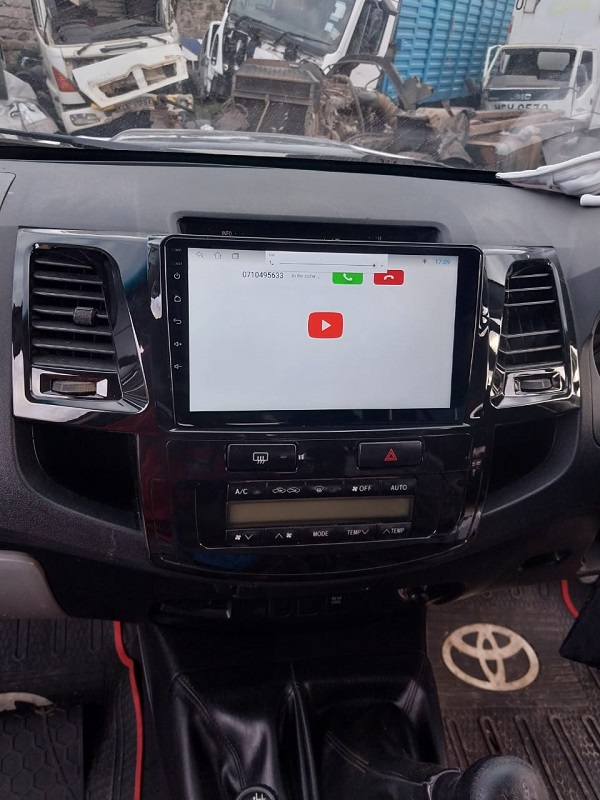 HILUX VIGO FORTUNER AUTO AC 9 08-14