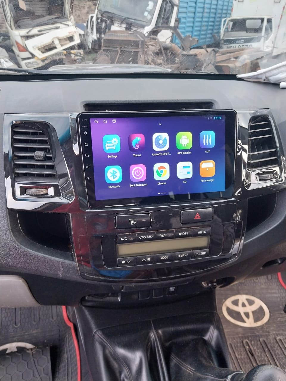 HILUX VIGO FORTUNER AUTO AC 9 08-14