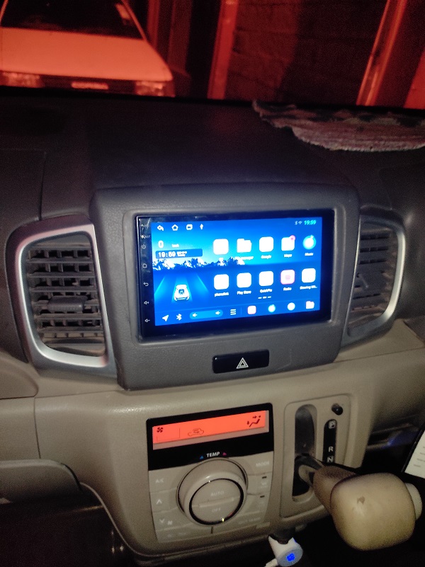 MITSUBISHI 7 INCH ANDROID RADIO