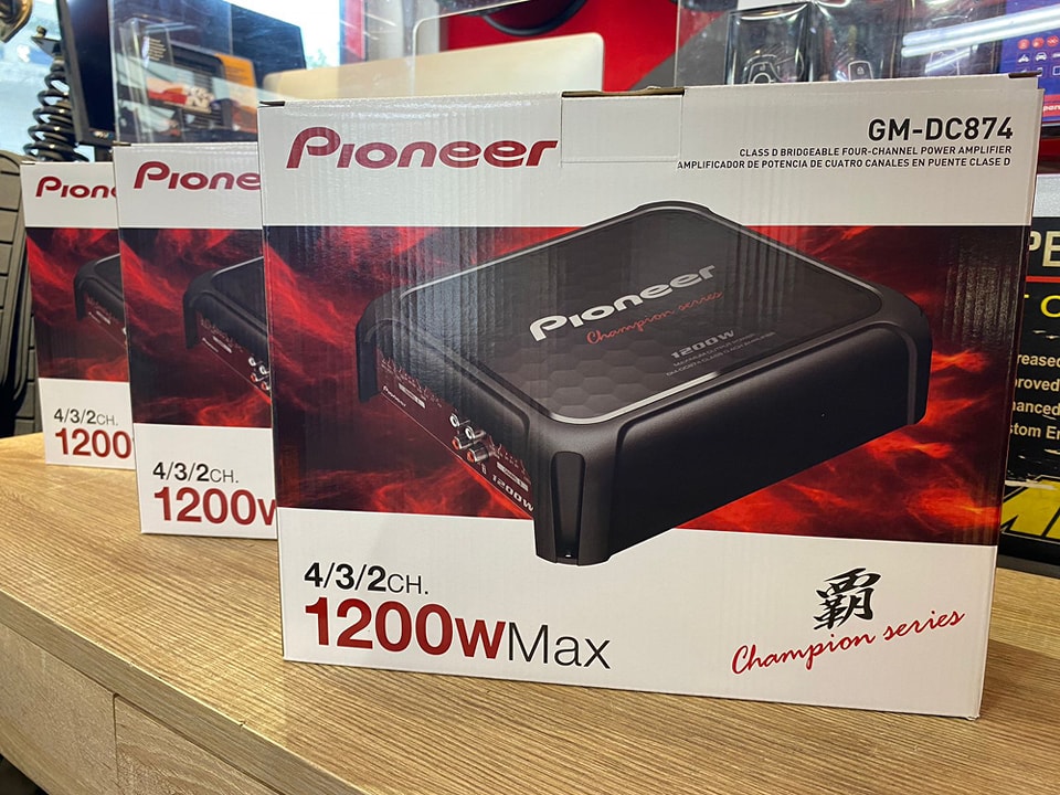 Pioneer GM-DC874 1200W Amp