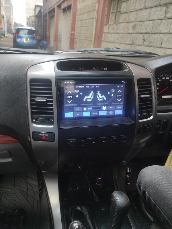 TOYOTA LC PRADO J120 WITH AC CONTROL