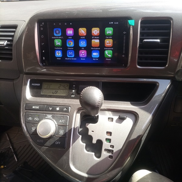 TOYOTA WISH 2006+ ANDROID 8 INCH